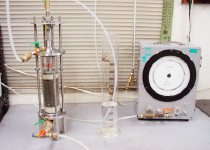 サンドゲル供試体作成(加圧状態で薬剤注入)試験